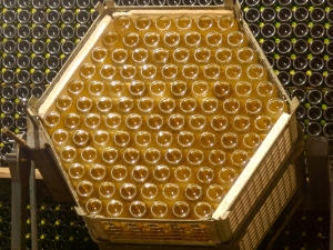 Champagne Jacques SONNETTE - Remuage manuel sur champarex